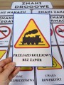 Znaki Drogowe - Plansze z ilustracjami i napisami  