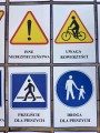 Znaki Drogowe - Plansze z ilustracjami i napisami  