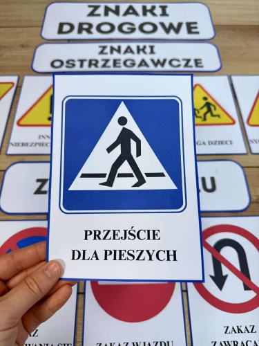 Znaki Drogowe - Plansze z ilustracjami i napisami 