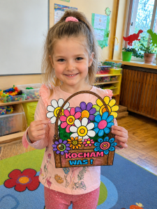 Koszyk z Kwiatkami - Dzień Mamy i Taty/ Dzień Rodziny 