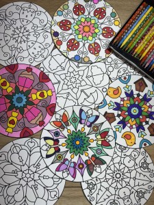 Wiosna - Mandale do pokolorowania na różne okazje   