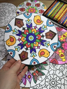 Wiosna - Mandale do pokolorowania na różne okazje    