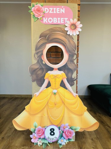 Dzień Kobiet-Księżniczka - Fotobudka XXL