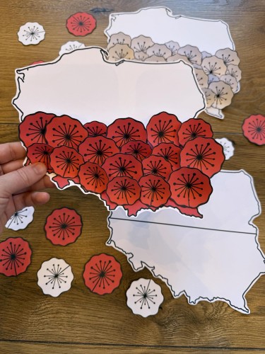 Mapa Z Kwiatkami 3D - Praca Plastyczna - Dzień Niepodległości / Święto Konstytucji 3 Maja / Polska