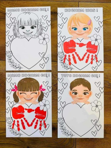  Odbijanie Rączek  - Dzień Mamy i Taty/ Dzień Rodziny 