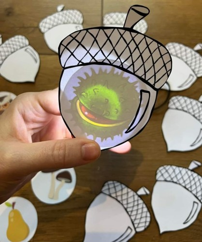 Jesień- Zabawa z Latarką