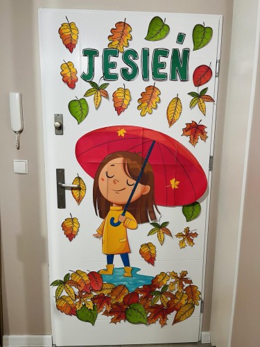 Jesień - Dziewczynka z czerwonym  parasolem- Jesienna Dekoracja na Drzwi 