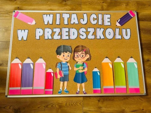 Witajcie W Przedszkolu -  Wersja dzieci z kredkami 